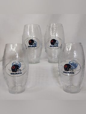 Vintage 4pc Set Chicago Bears Miller Lite Textured Football Shaped Glasses NFL